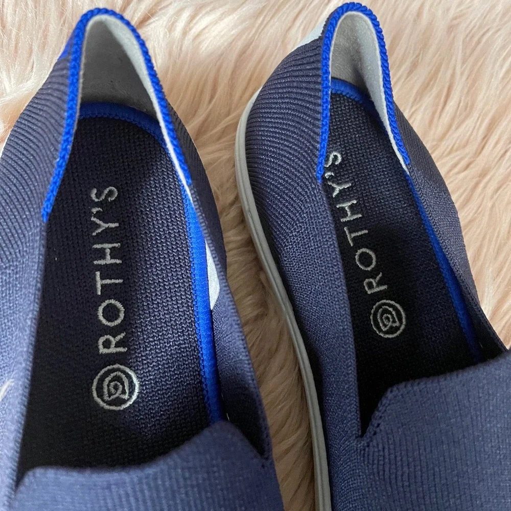 Rothys deep navy blue size 9.5 woman’s sneakers
